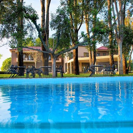 Corali Resort Agrinio Buitenkant foto