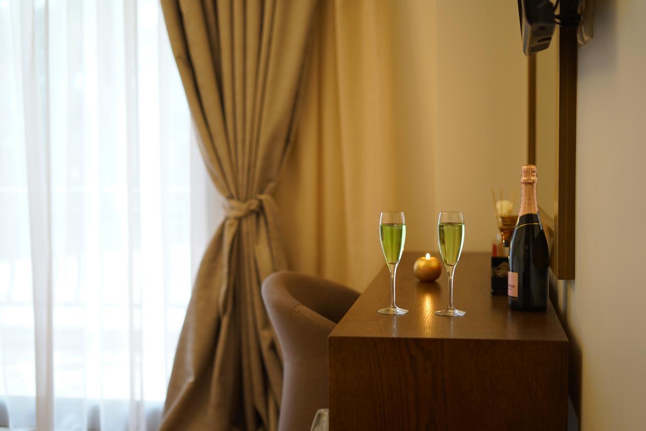 Corali Resort Agrinio Buitenkant foto