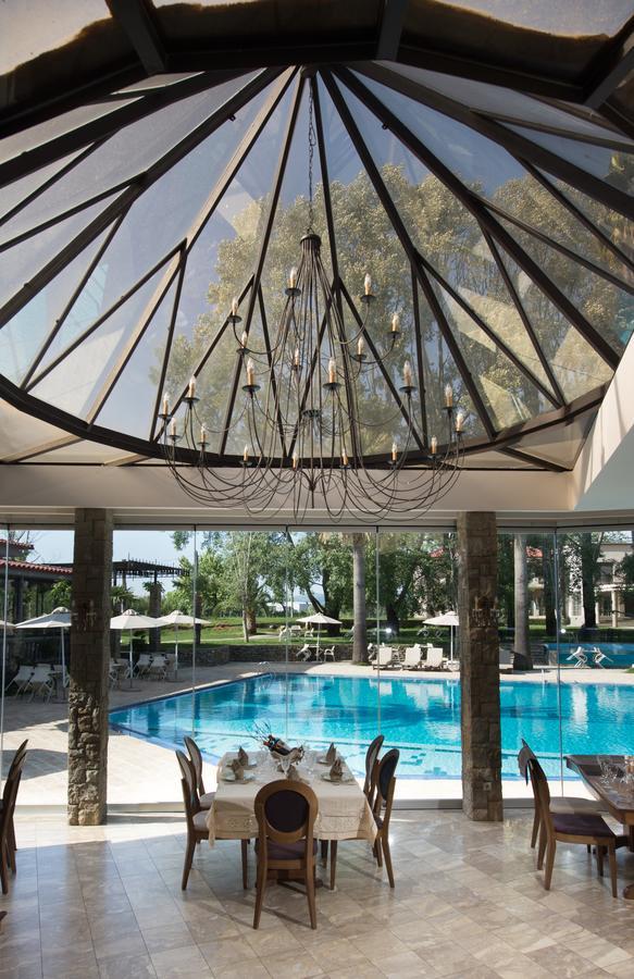 Corali Resort Agrinio Buitenkant foto