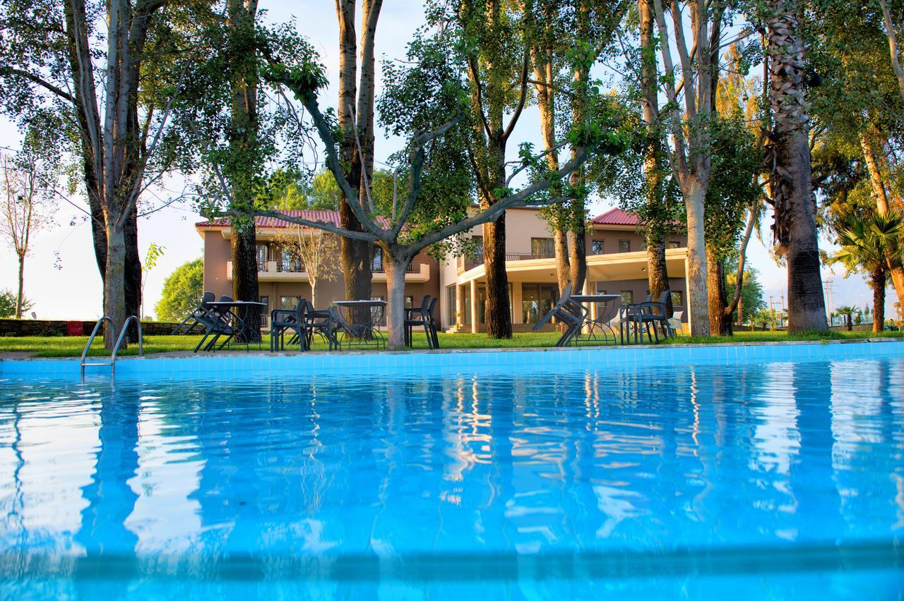 Corali Resort Agrinio Buitenkant foto